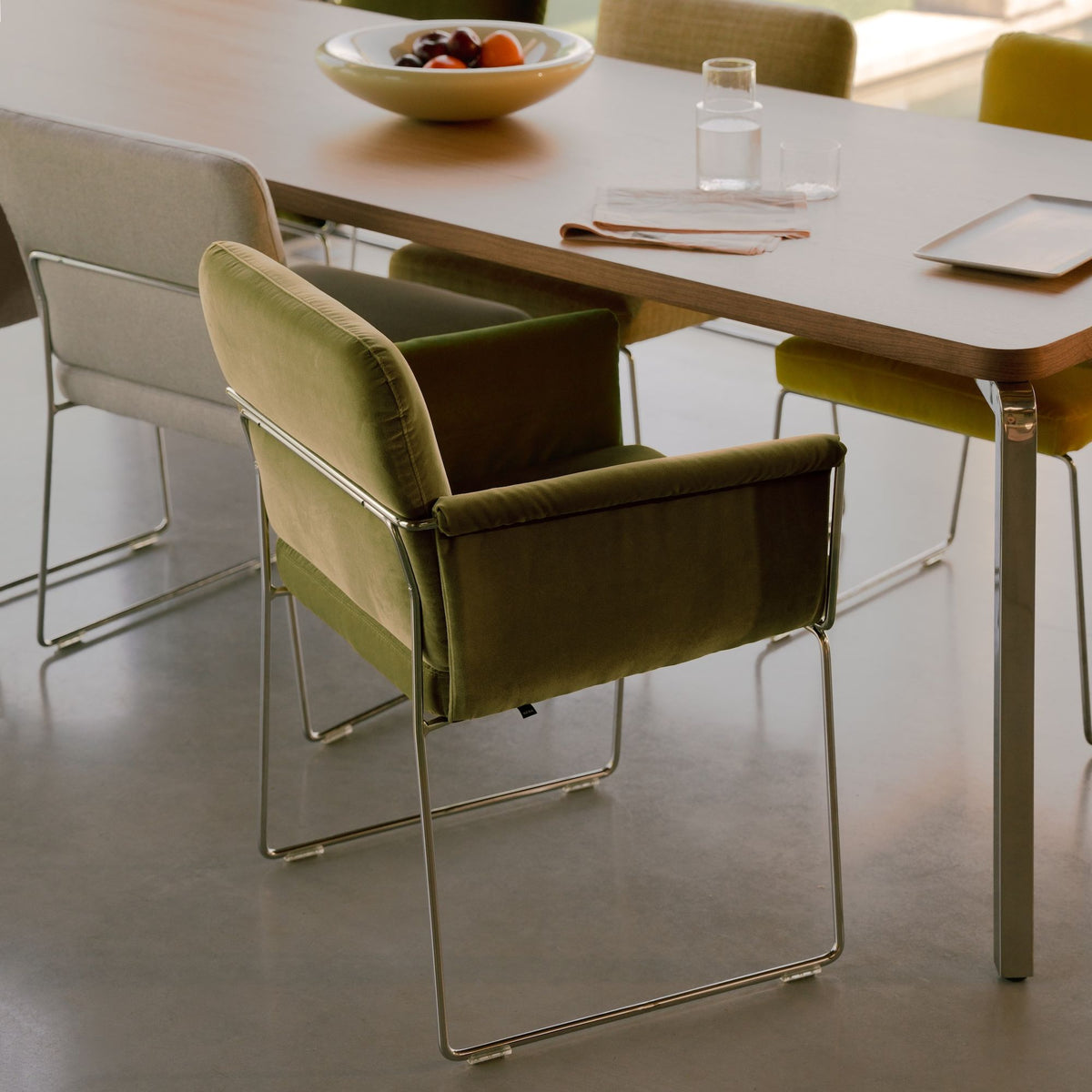Arc tafel chroom, eiken naturel light rechthoekig