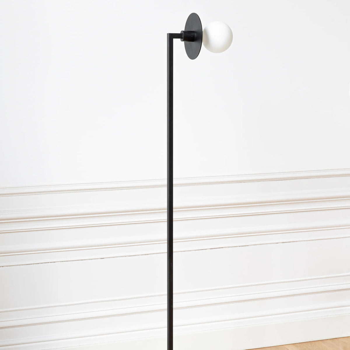 Nod Floor Lamp L black